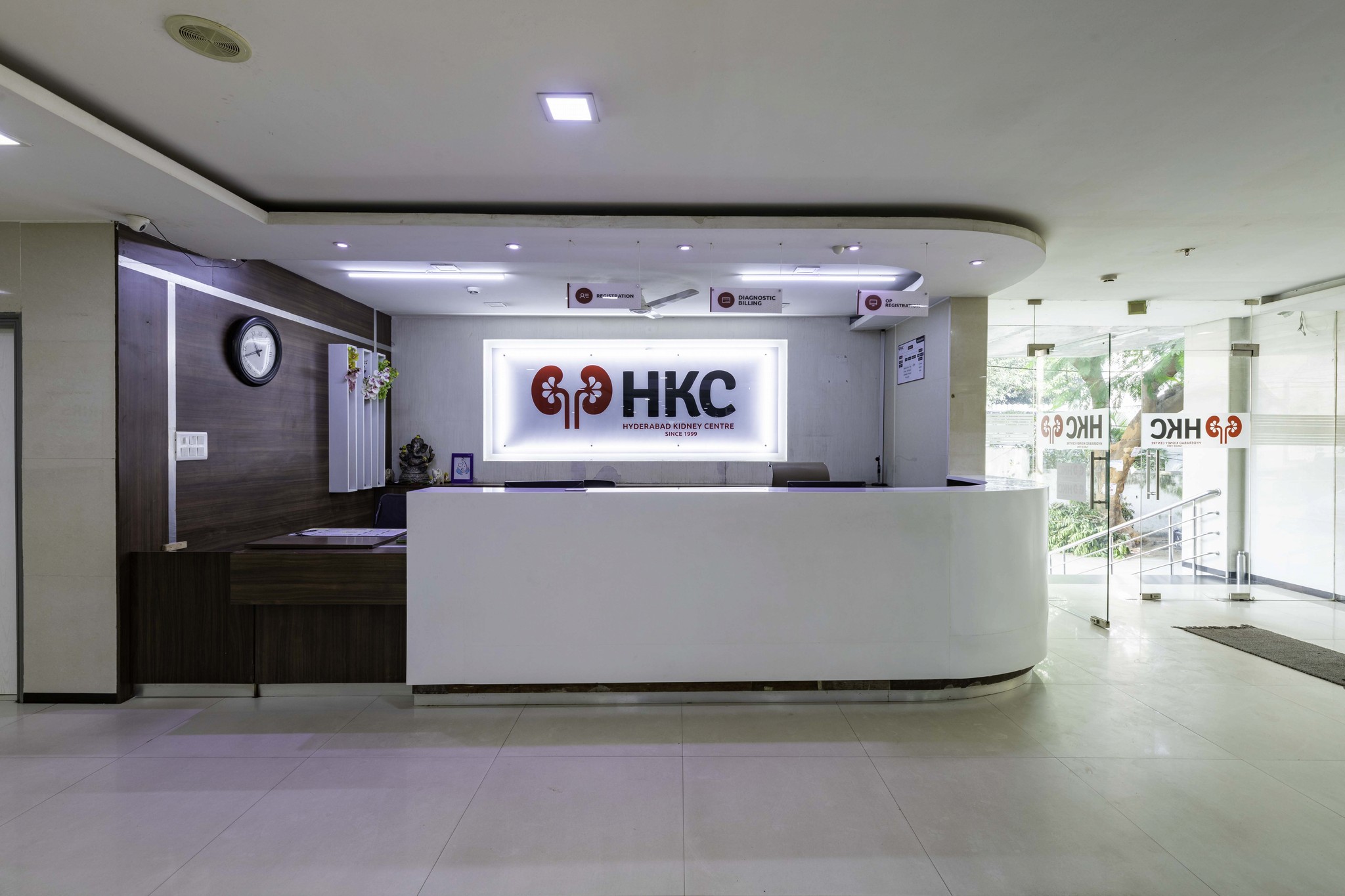 Senior urologists and nephrologists of HKC Hospital